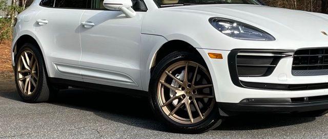 2022 Porsche Macan Base - Photo 35