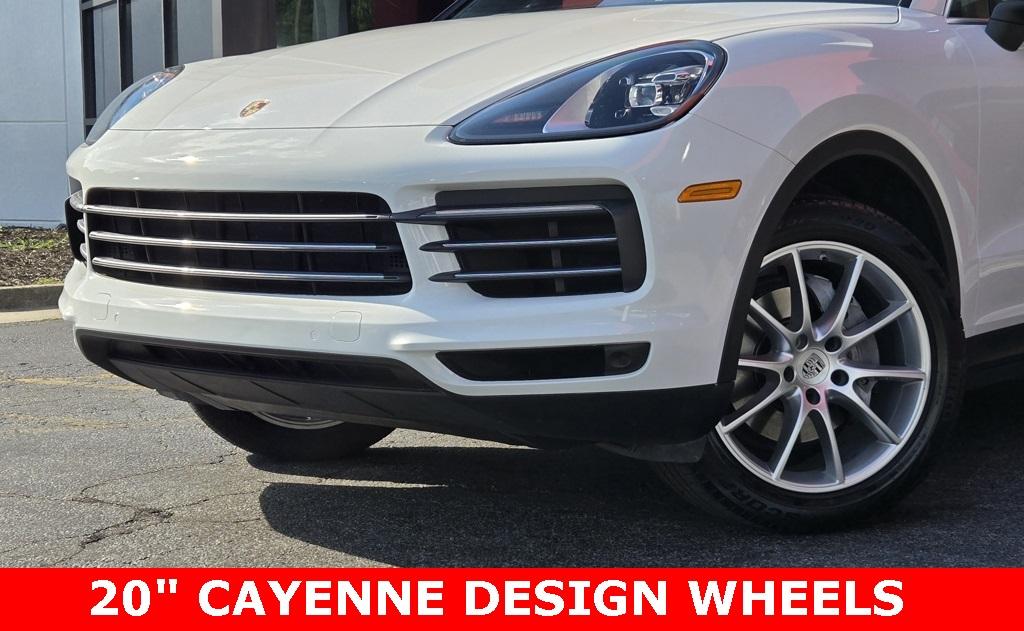 2019 Porsche Cayenne Base photo 3