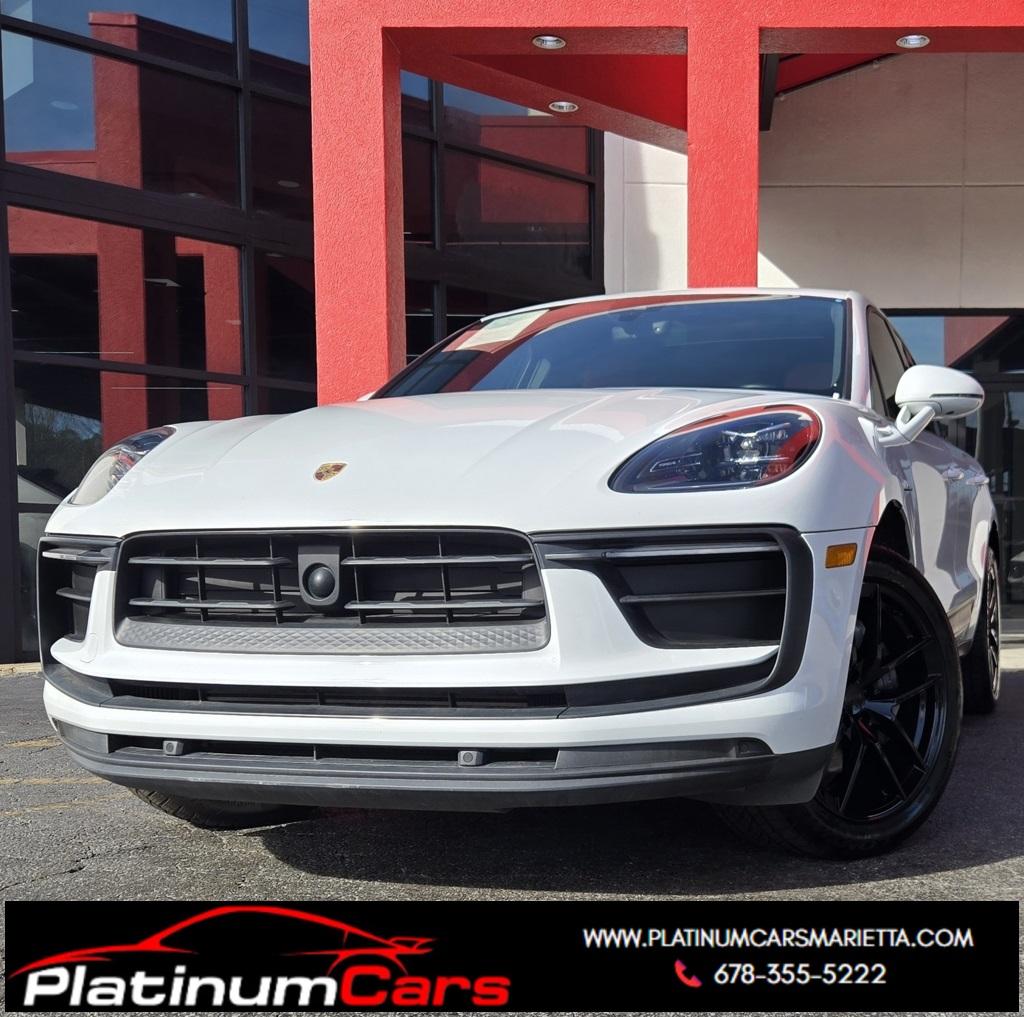 2022 Porsche Macan