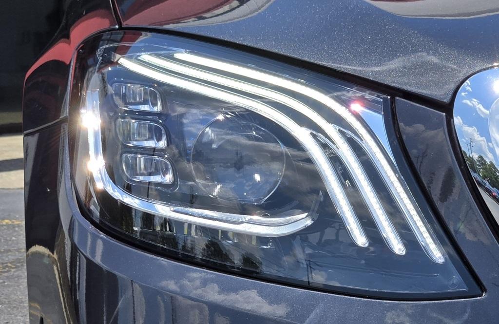 2019 Mercedes Benz S 560 photo 9