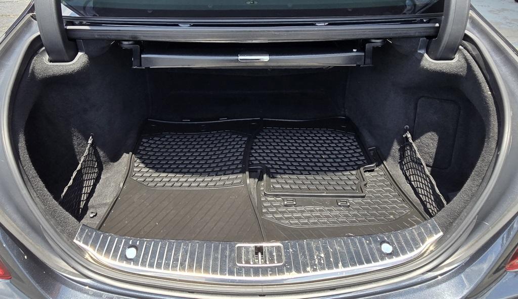 2019 Mercedes Benz S 560 photo 18