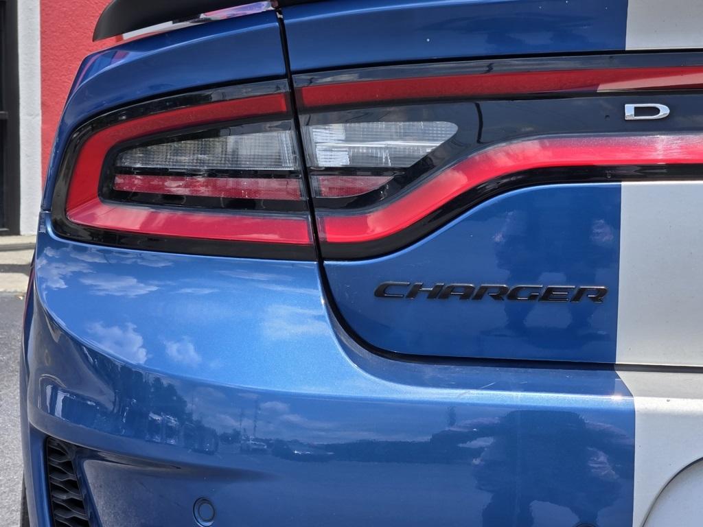 2021 Dodge Charger R/T Scat Pack Widebody photo 8
