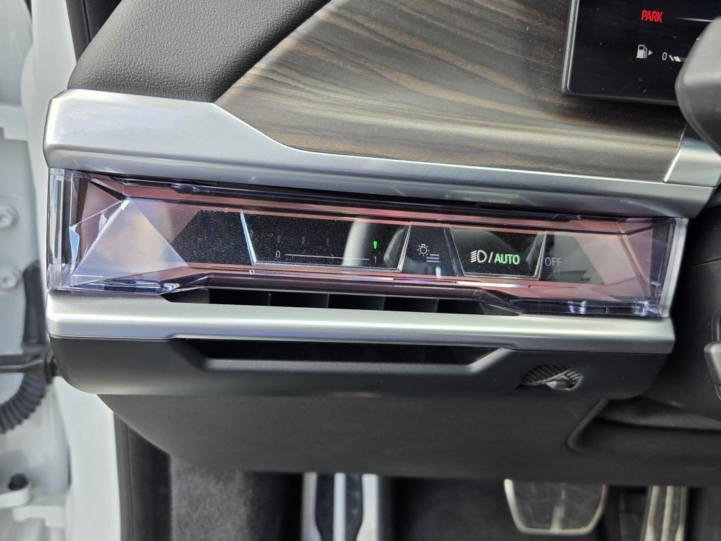 2023 Bmw 740i photo 31