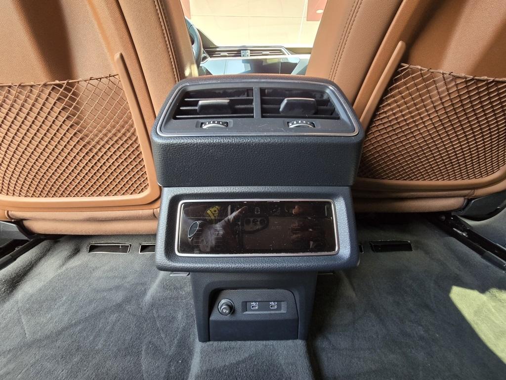 2021 Audi e-tron Premium photo 15