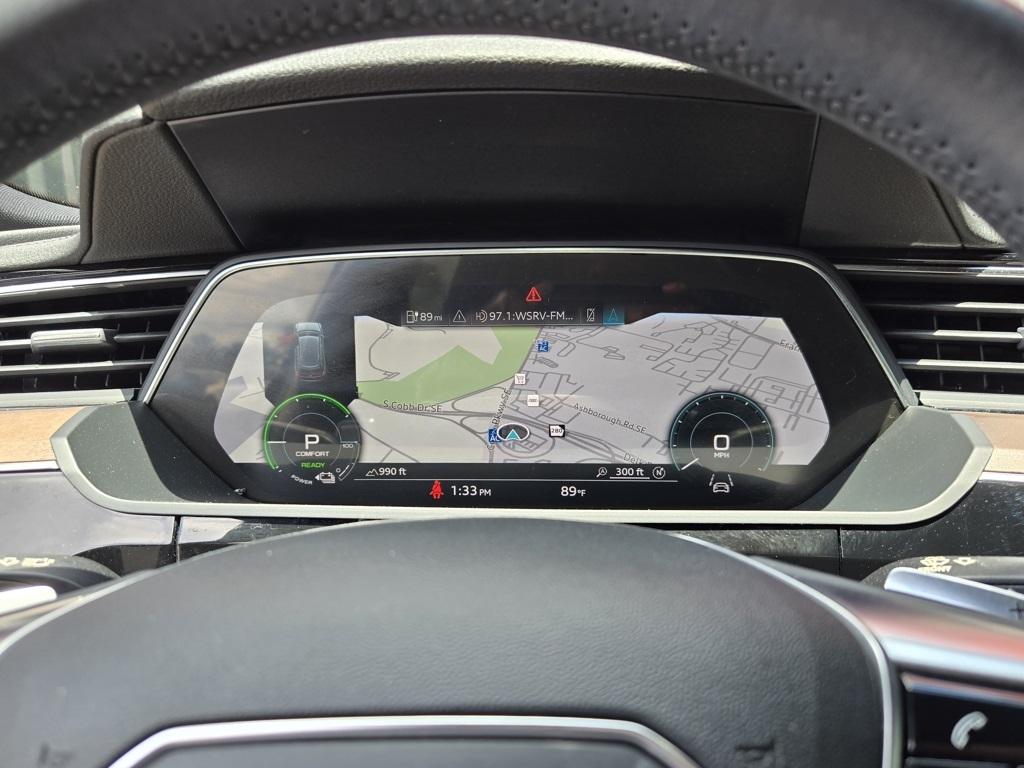 2021 Audi e-tron Premium photo 29