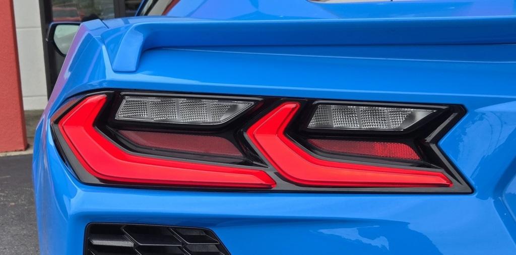 2022 Chevrolet Corvette Stingray photo 9