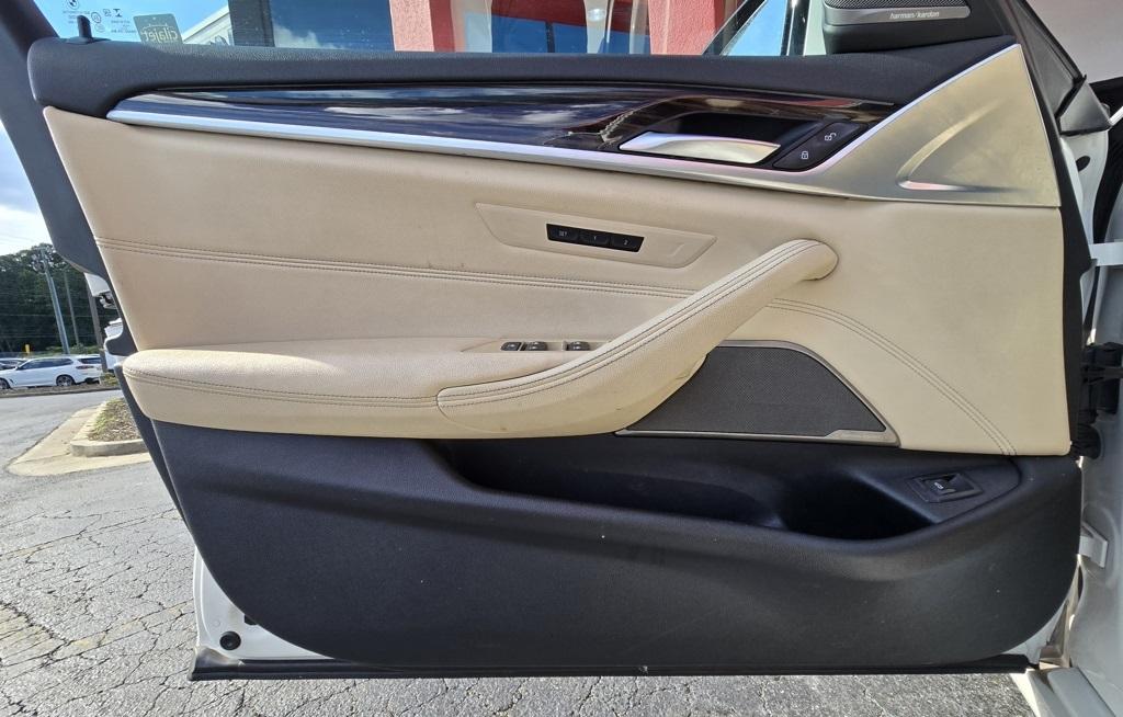 2021 Bmw 530i xDrive photo 13