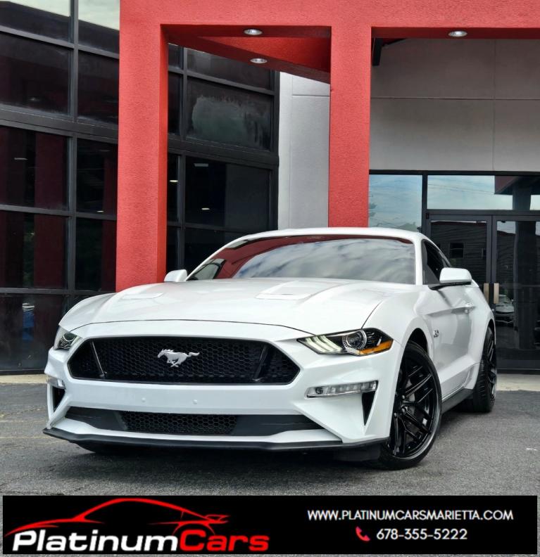 2022 Ford Mustang GT Premium's photo