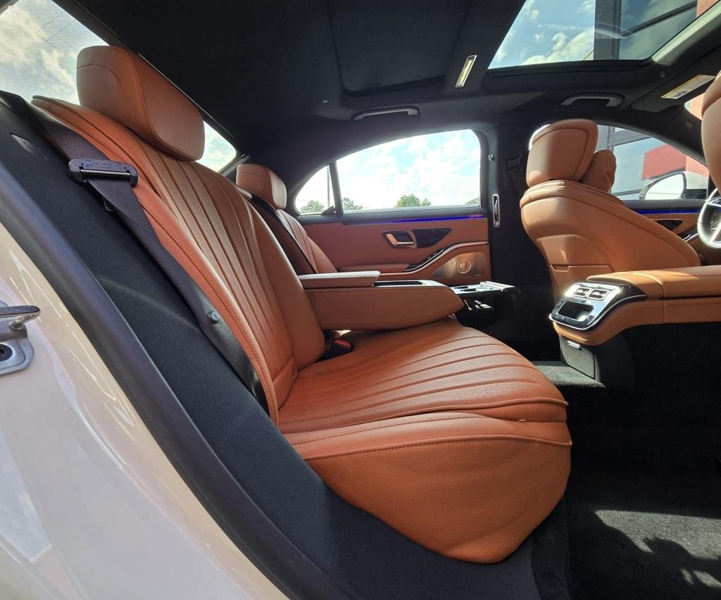 2023 Mercedes Benz S 580 4MATIC photo 17
