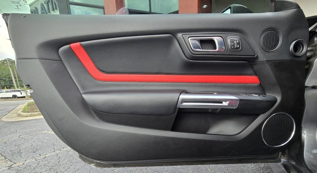 2021 Ford Mustang GT Premium photo 14