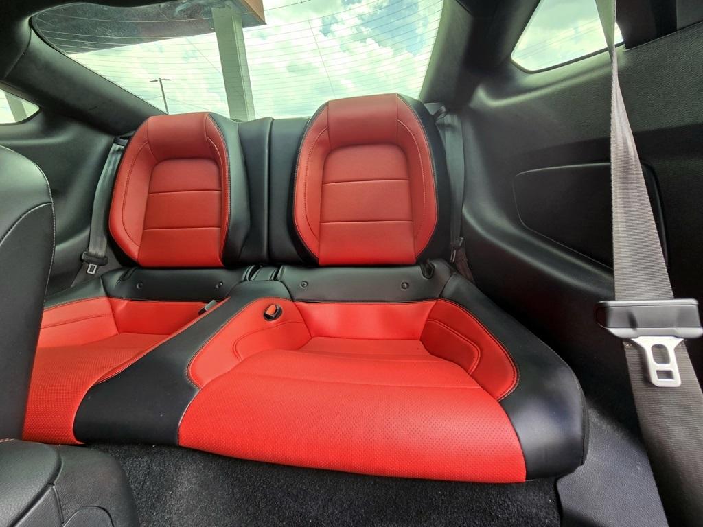 2021 Ford Mustang GT Premium photo 16