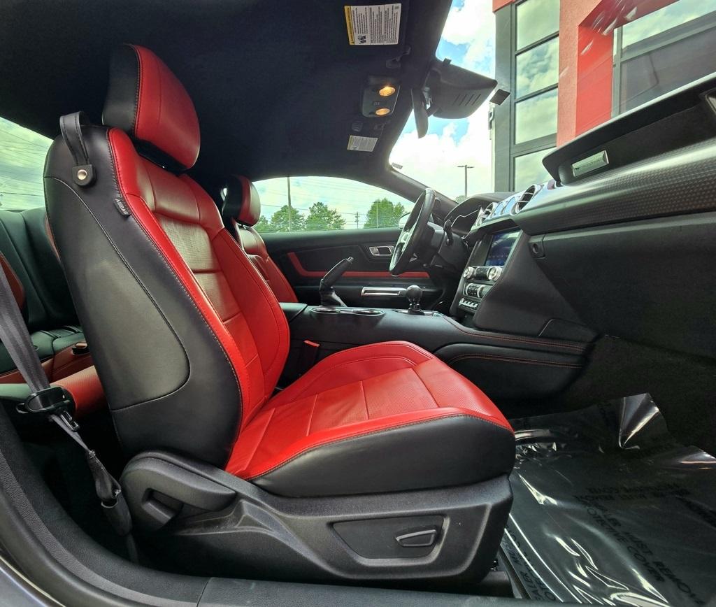 2021 Ford Mustang GT Premium photo 17