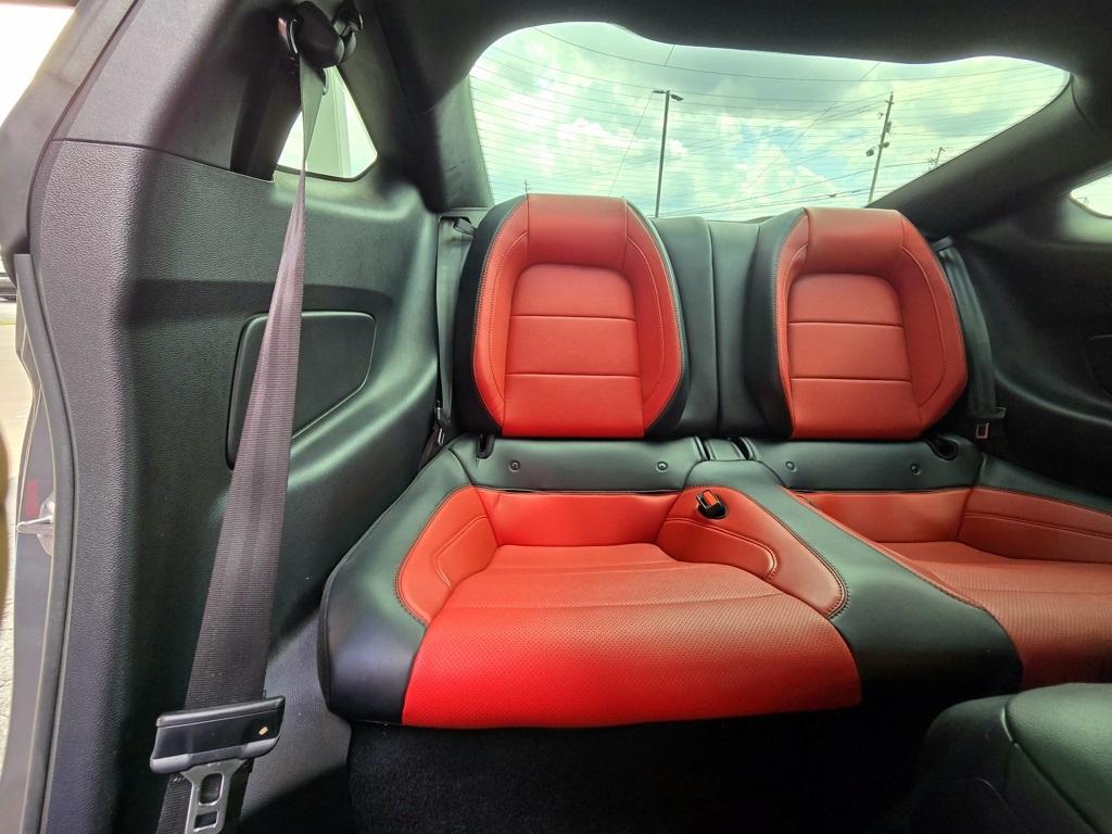 2021 Ford Mustang GT Premium photo 18