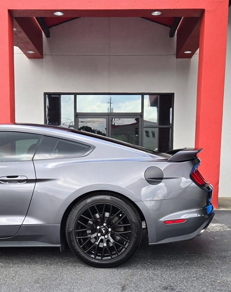 2021 Ford Mustang GT Premium photo 5