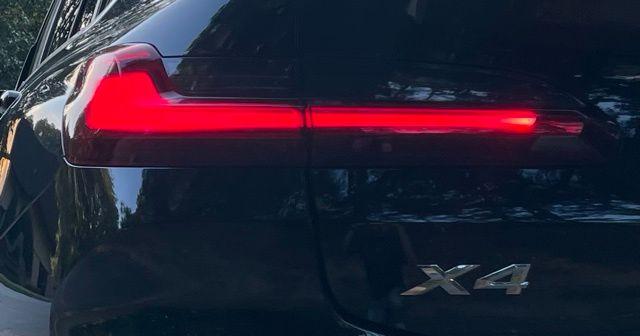 2023 BMW X4 30i - Photo 9