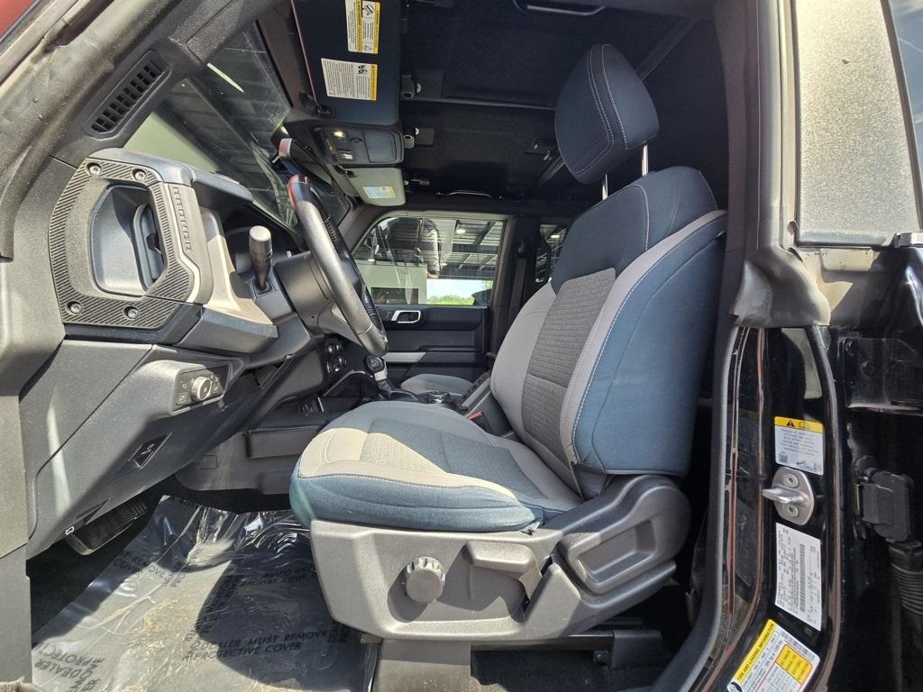 2022 Ford Bronco Base Big Bend Black Diamond Outer Banks photo 13