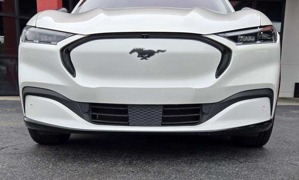 2021 Ford Mustang Mach-E Premium photo 11