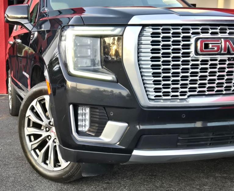 2021 GMC Yukon Denali - Photo 44