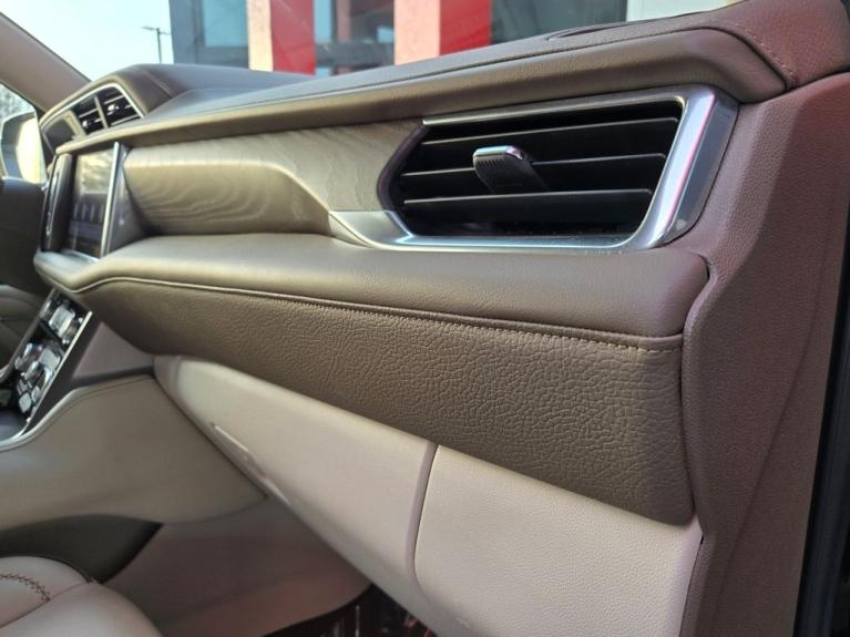2021 GMC Yukon Denali - Photo 54