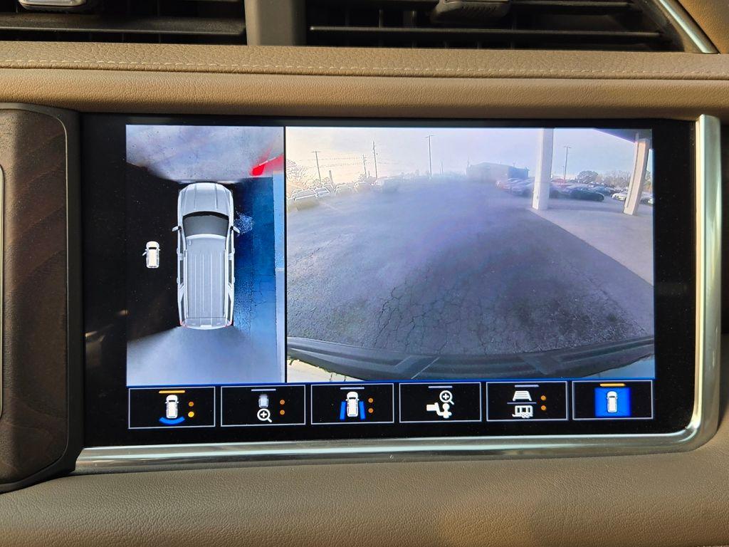2021 GMC Yukon Denali - Photo 30