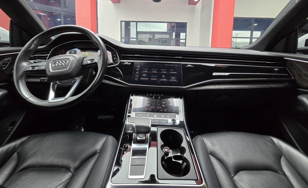 2021 Audi Q8 55 Premium Plus photo 14