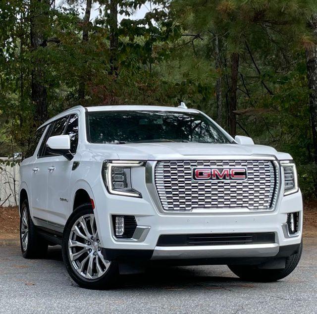 2022 GMC Yukon XL Denali - Photo 38