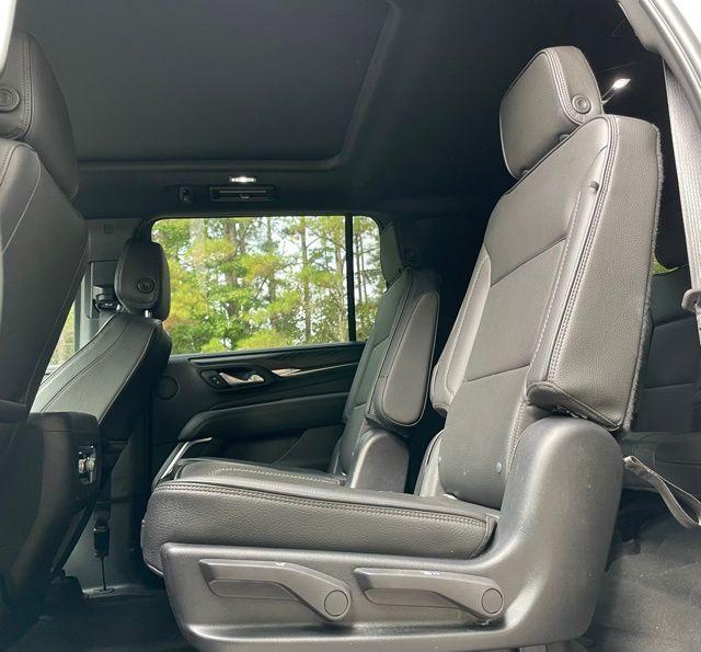 2022 GMC Yukon XL Denali - Photo 43