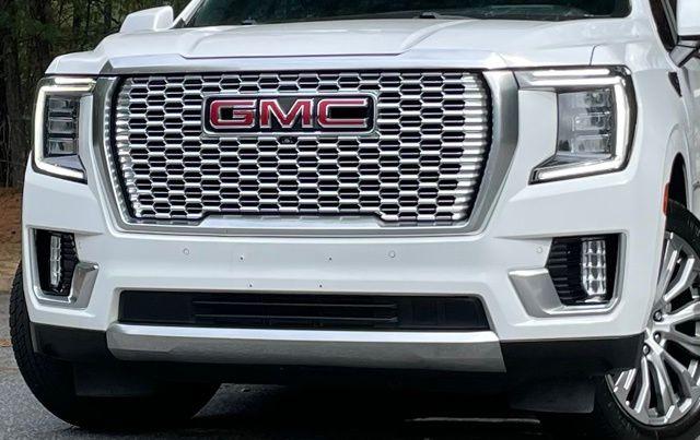 2022 GMC Yukon XL Denali - Photo 30