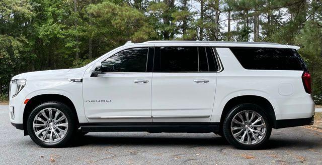 2022 GMC Yukon XL Denali - Photo 6