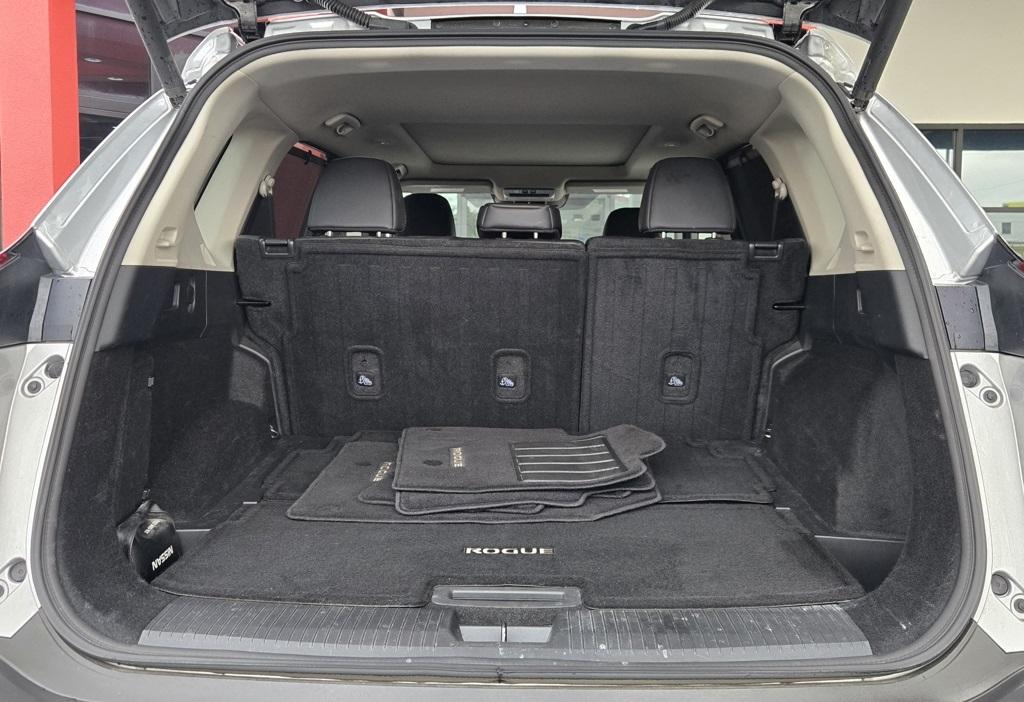 2021 Nissan Rogue SL photo 14