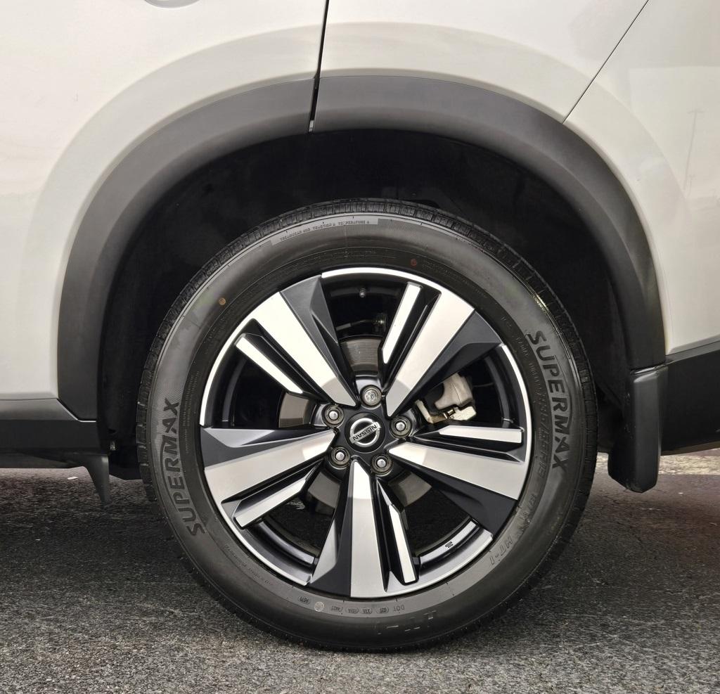 2021 Nissan Rogue SL photo 4