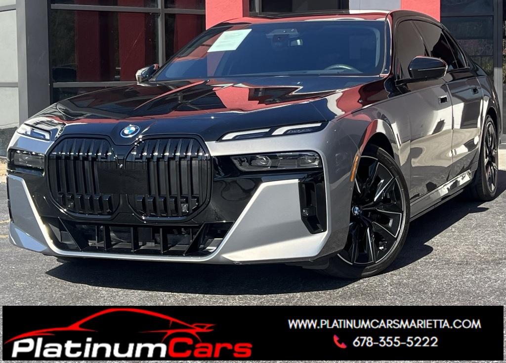 2023 BMW i7 xDrive60's photo