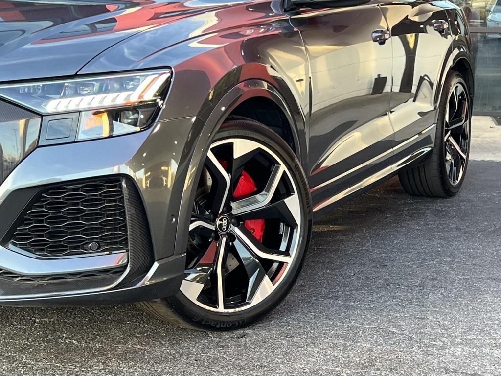 2020 Audi RS Q8 photo 3