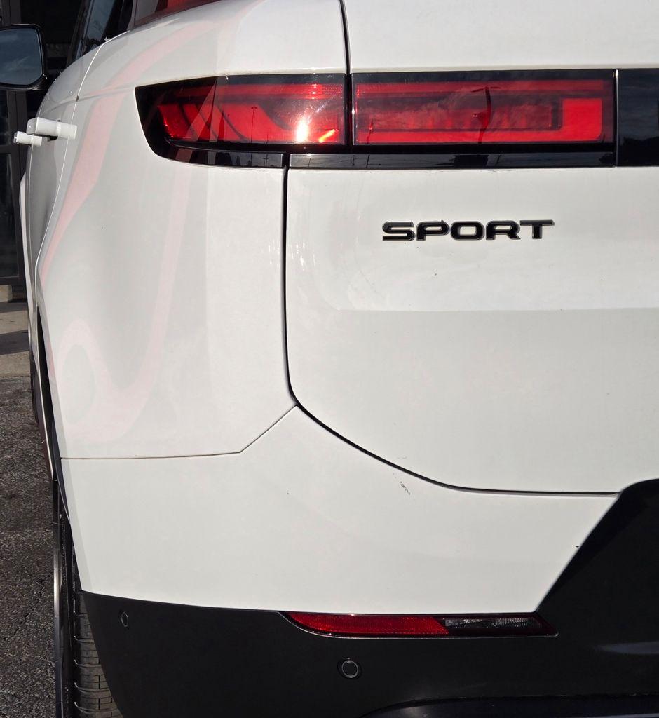 2023 Land Rover Range Rover Sport SE - Photo 10
