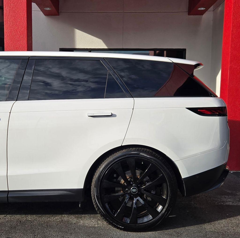 2023 Land Rover Range Rover Sport SE - Photo 6