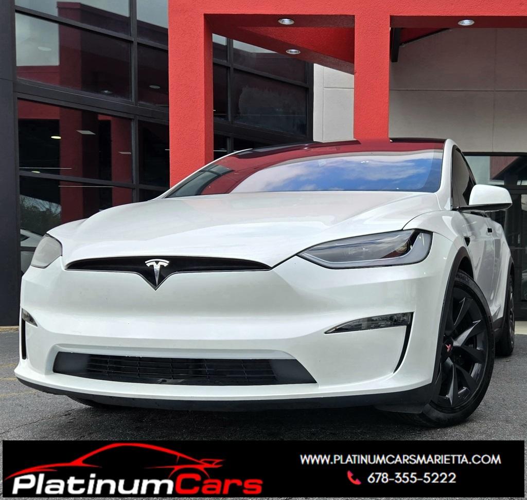 2024 Tesla Model X Long Range's photo