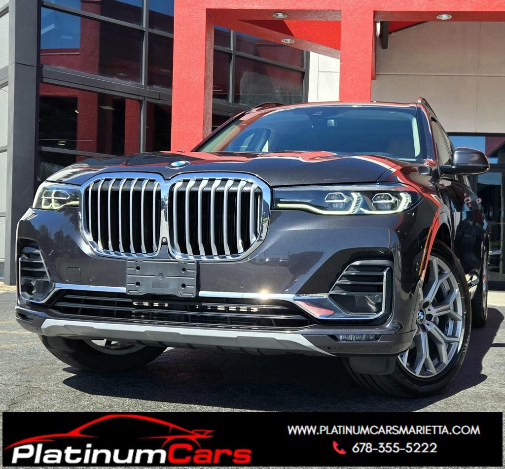 2021 BMW X7 xDrive40i's photo