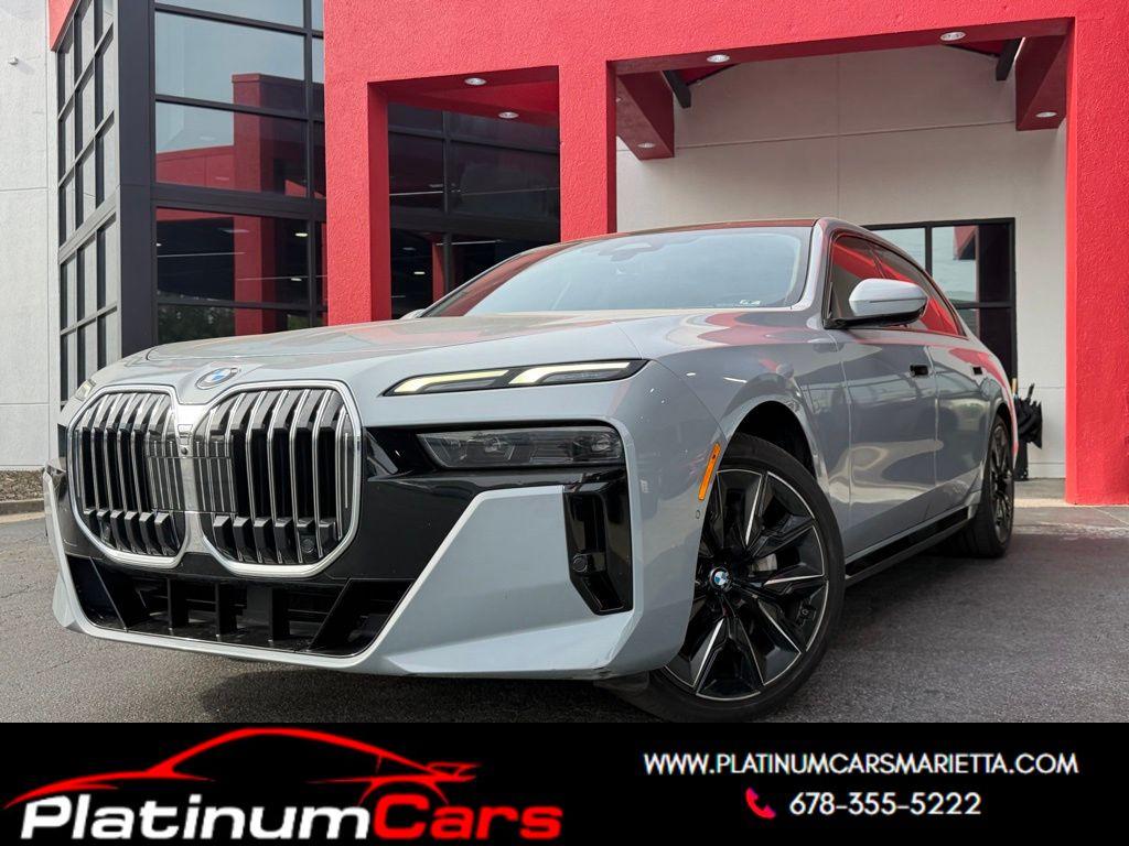 2023 BMW 7 Series 740i's photo