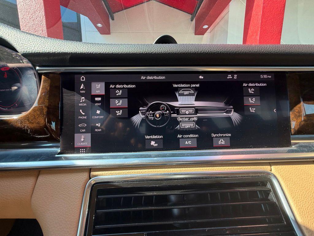 2021 Porsche Panamera Base - Photo 20