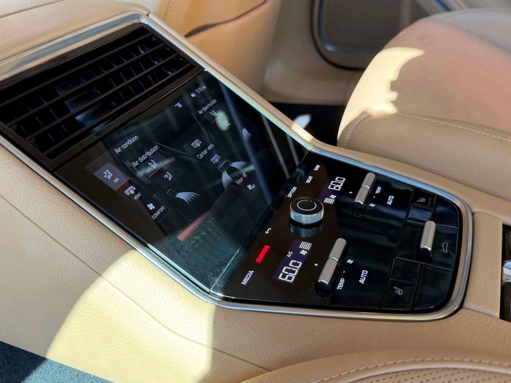 2021 Porsche Panamera Base - Photo 32