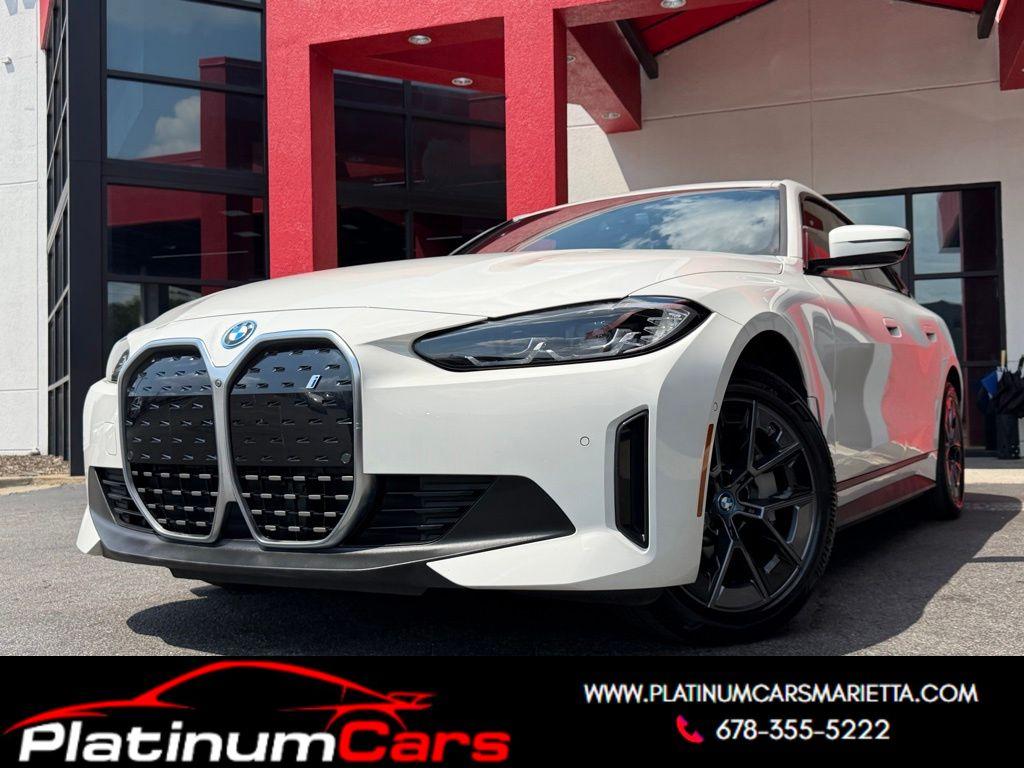 2023 BMW i4 eDrive35's photo