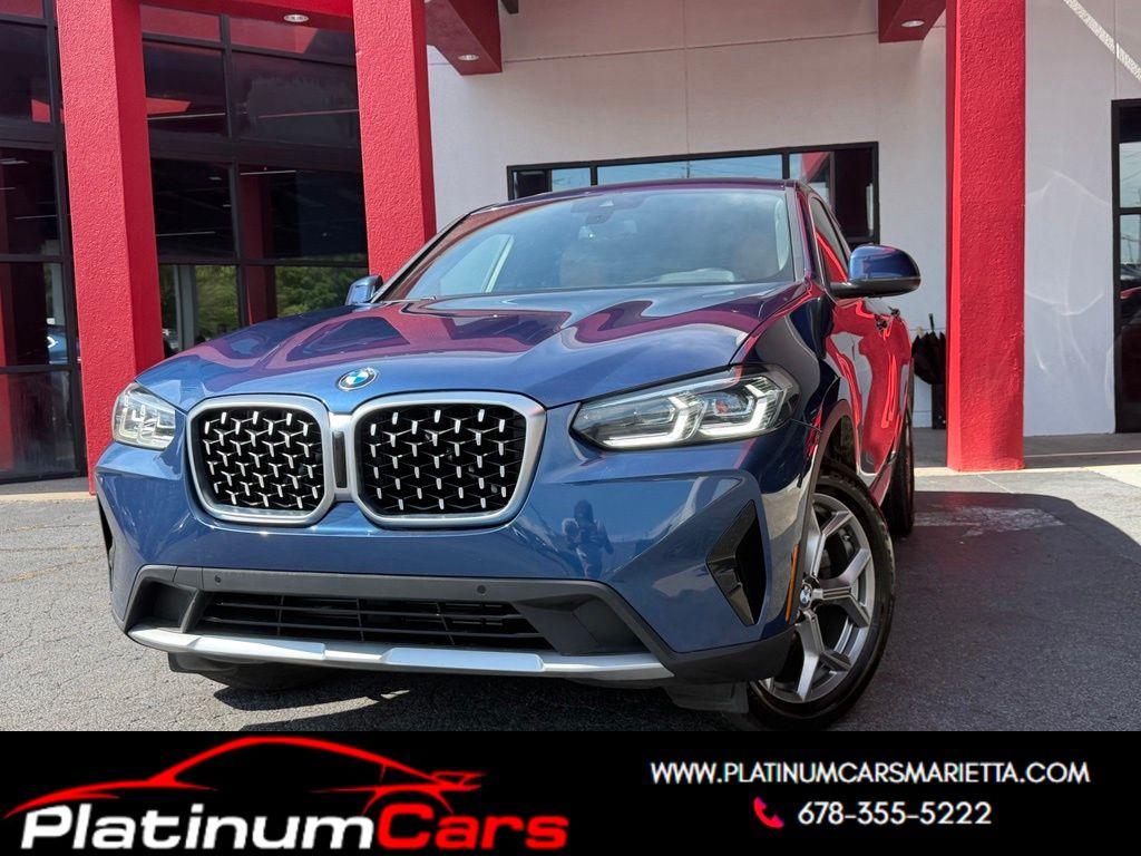 2022 BMW X4 xDrive30i's photo