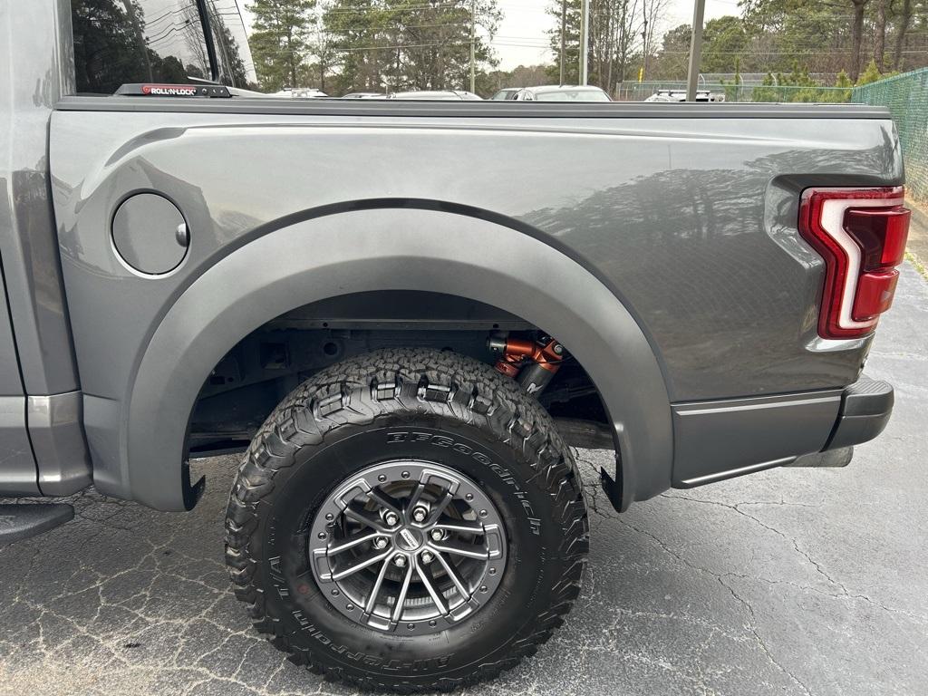 2020 Ford F-150 Raptor photo 15