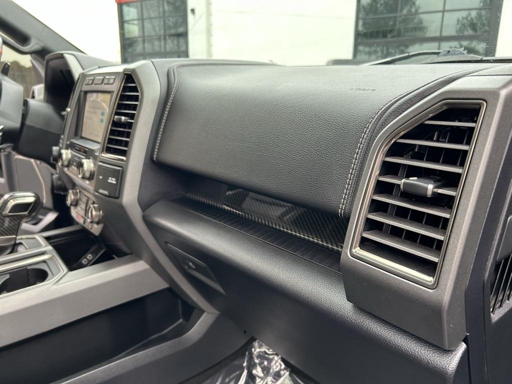 2020 Ford F-150 Raptor photo 44
